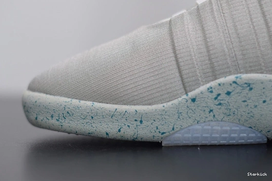 NIKE MAG 0816